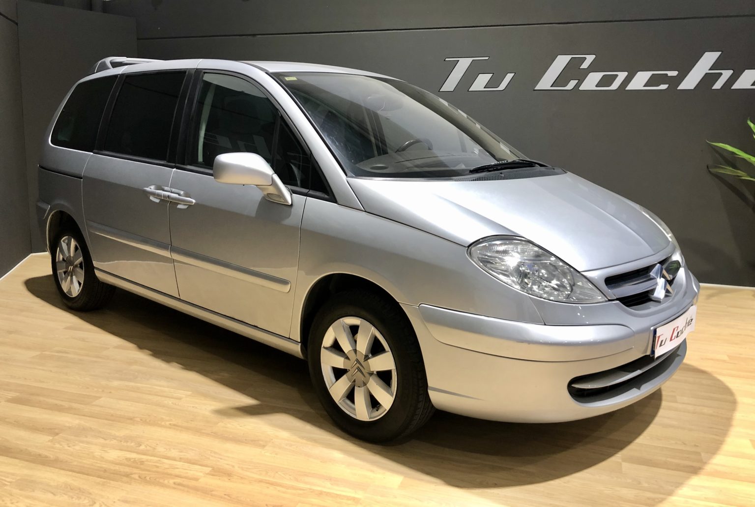 Характеристики citroen c8
